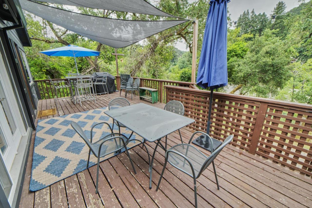Rivers Breeze Relaxing Riverside Cabin With Private Suite Kayaks ヒールズバーグ エクステリア 写真