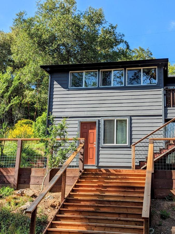 Rivers Breeze Relaxing Riverside Cabin With Private Suite Kayaks ヒールズバーグ エクステリア 写真